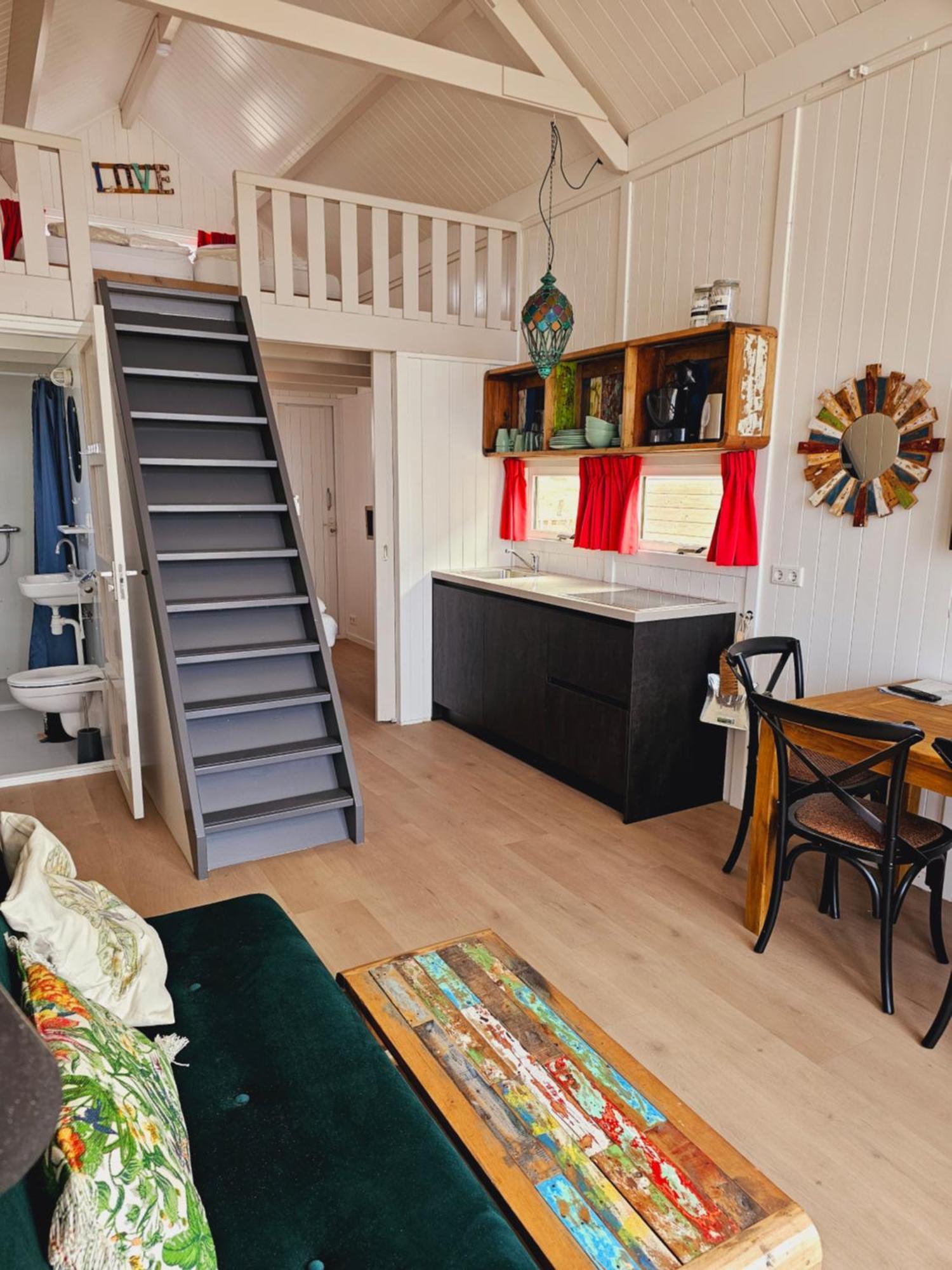 Strandvakantiehuisjes Katwijk 카트베이크안제이 외부 사진
